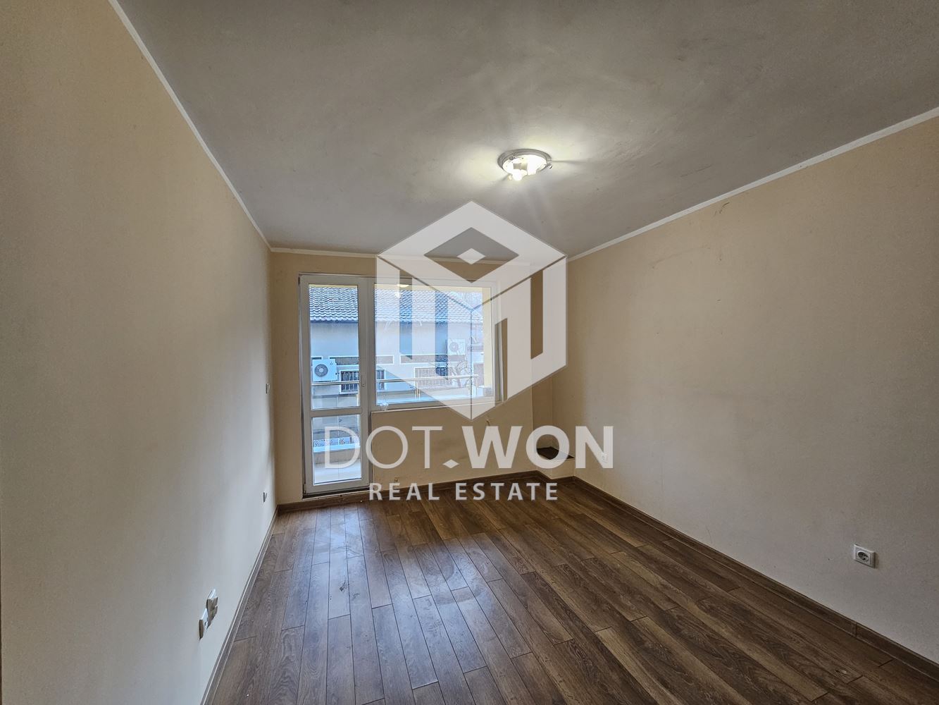 Wonderful One Bedroom Apartment | Sale | m. Thoracic head | turn key - 0